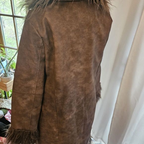 Brown Faux-Suede Feather-Trim Long Coat Bailey Rose Medium Y2K 70s Style - Picture 4 of 5